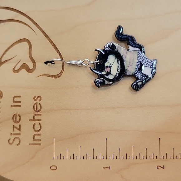 WHERE THE WILD THINGS ARE Carol Drop Earrings - Picture 3 of 5